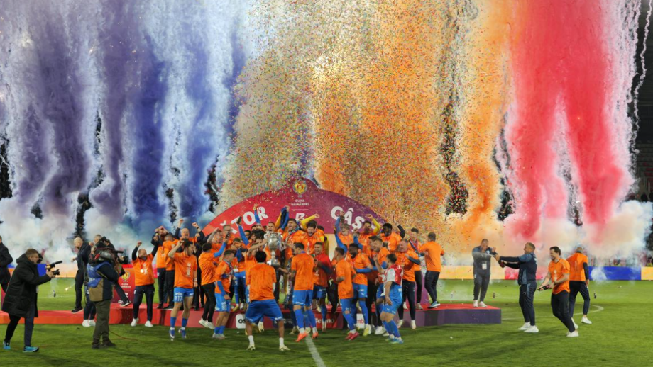 Universitatea Craiova celebra Taça da Roménia 2025/26