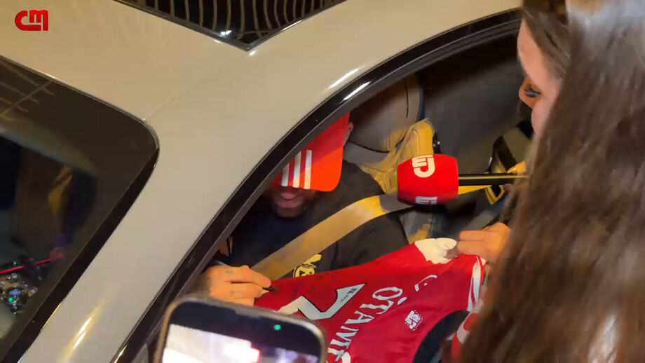 Jogador argentino está a terminar contrato com o Benfica