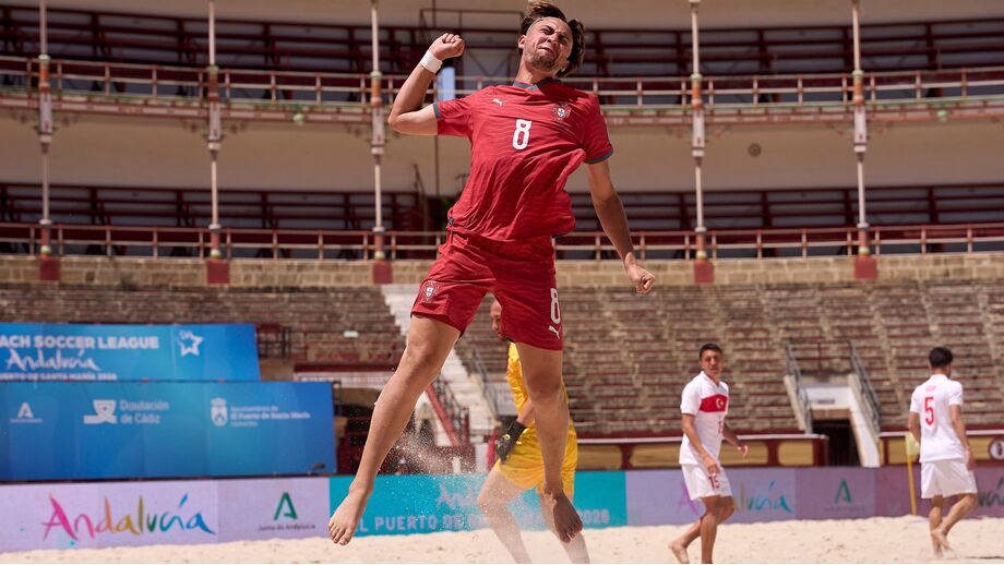 Bernardo Lopes marcou um dos 8 golos da Seleção portuguesa