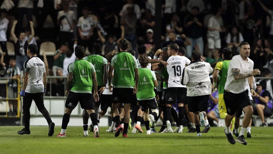 Farense bateu o Belenenses na 1.ª mão do playoff
