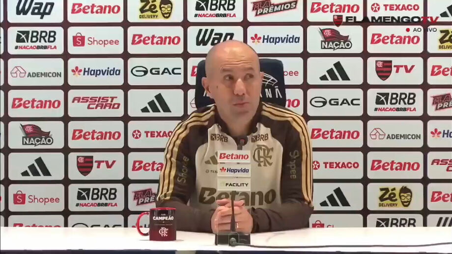 Treinador lembrou a curiosa estatística que o Palmeiras tem frente ao árbitro do encontro