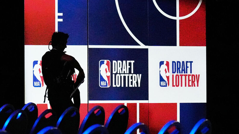 A lotaria do draft da NBA deste ano: os Wizards ficaram com a primeira escolha
