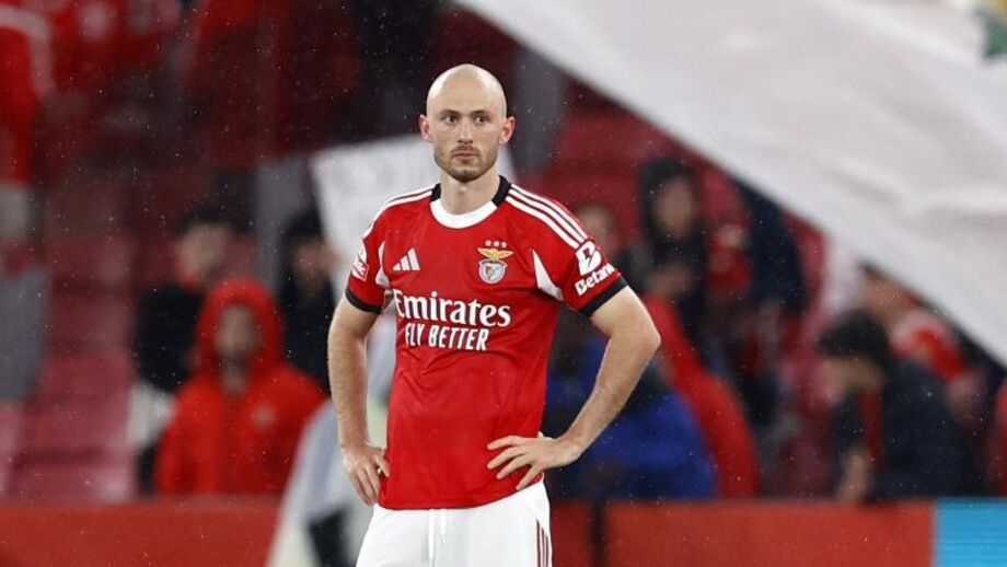Aursnes, médio do Benfica