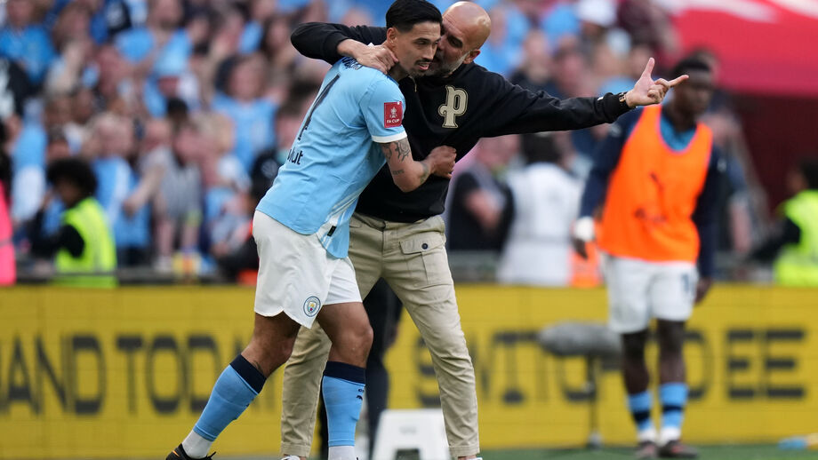 Reijnders com Pep Guardiola