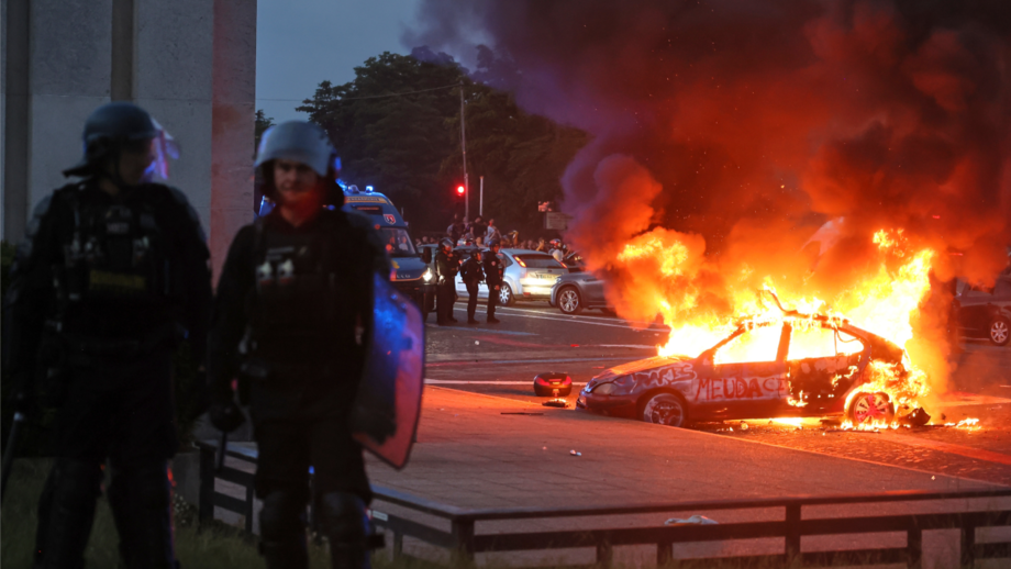 Incidentes em Paris após final da Champions