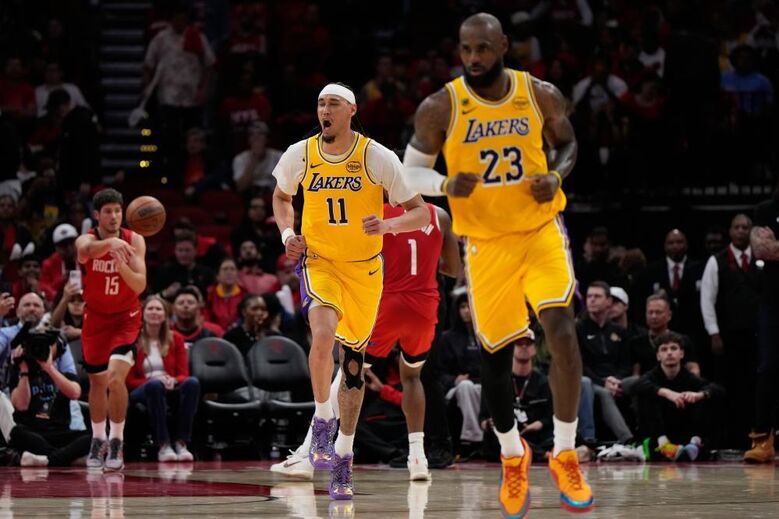 LA Lakers seguem em frente