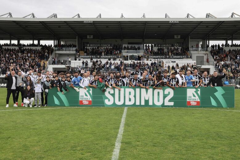 Amarante celebra a subida à 2.ª Liga