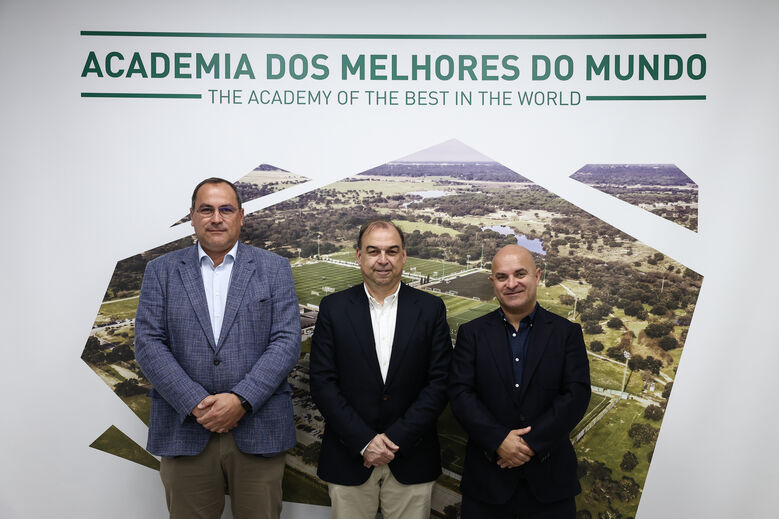 Sporting e Sacavenense unem-se na formação de futebolistas