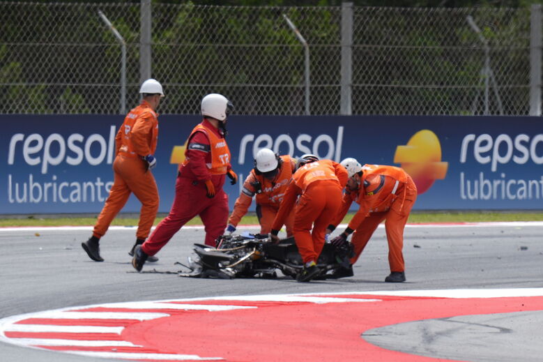 Queda de Alex Marquéz no GP da Catalunha