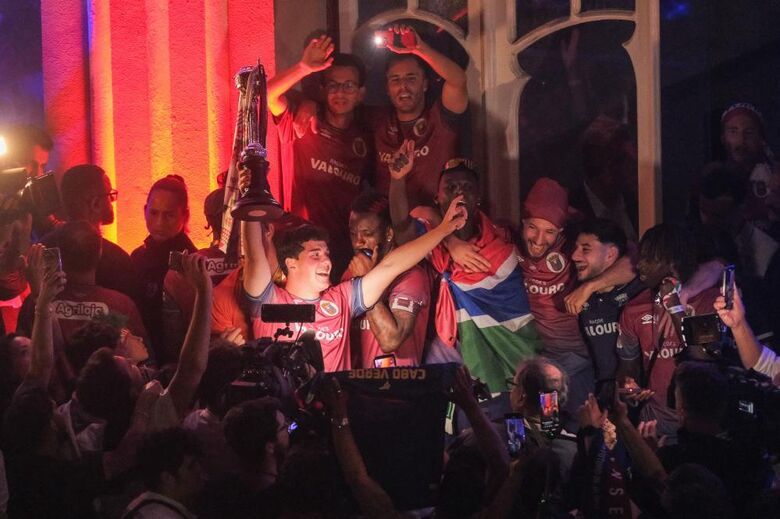 Ninguém dormiu em Torres Vedras: as melhores imagens da receção aos vencedores da Taça de Portugal