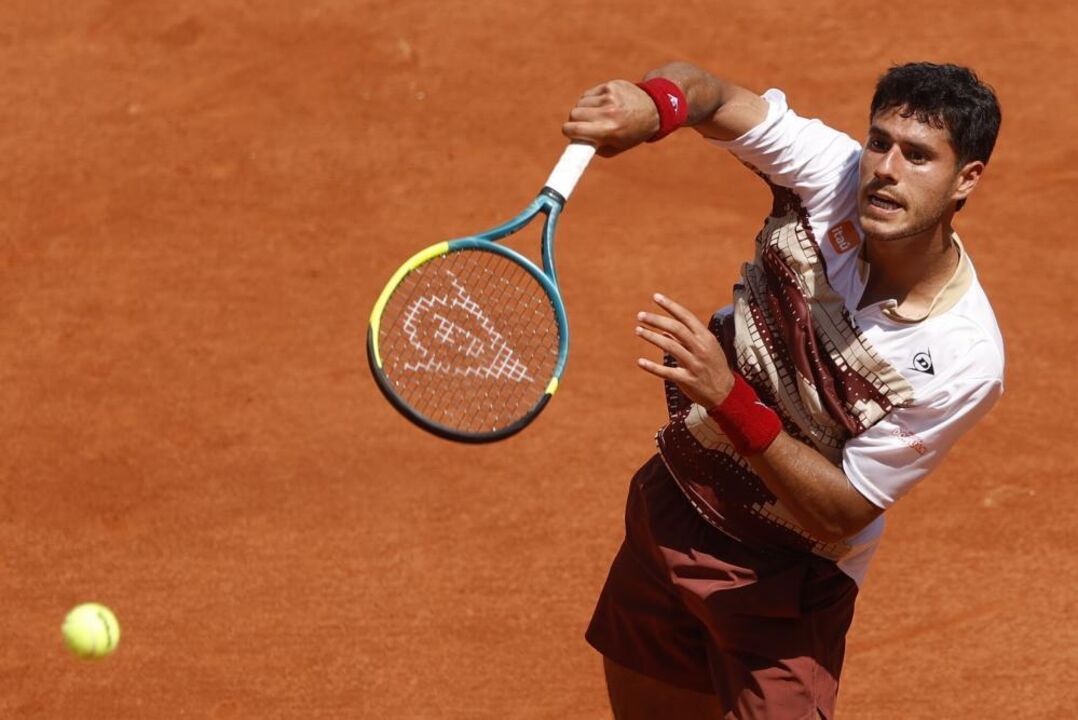 Vallejo multado após críticas à arbitragem em Roland Garros