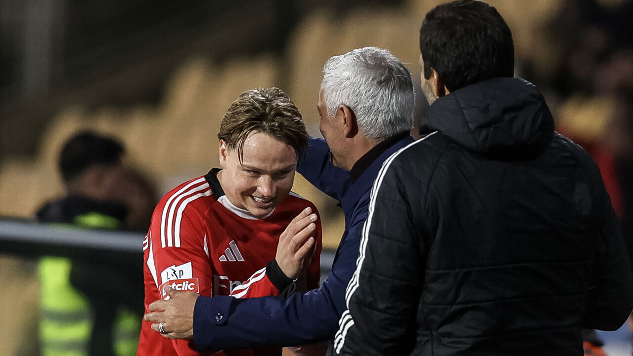 Schjelderup com José Mourinho