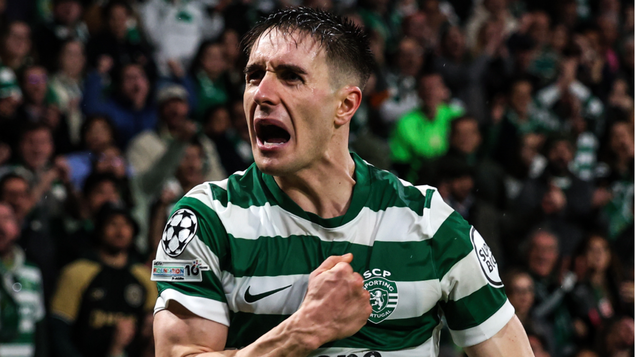 Iván Fresneda celebra golo do Sporting