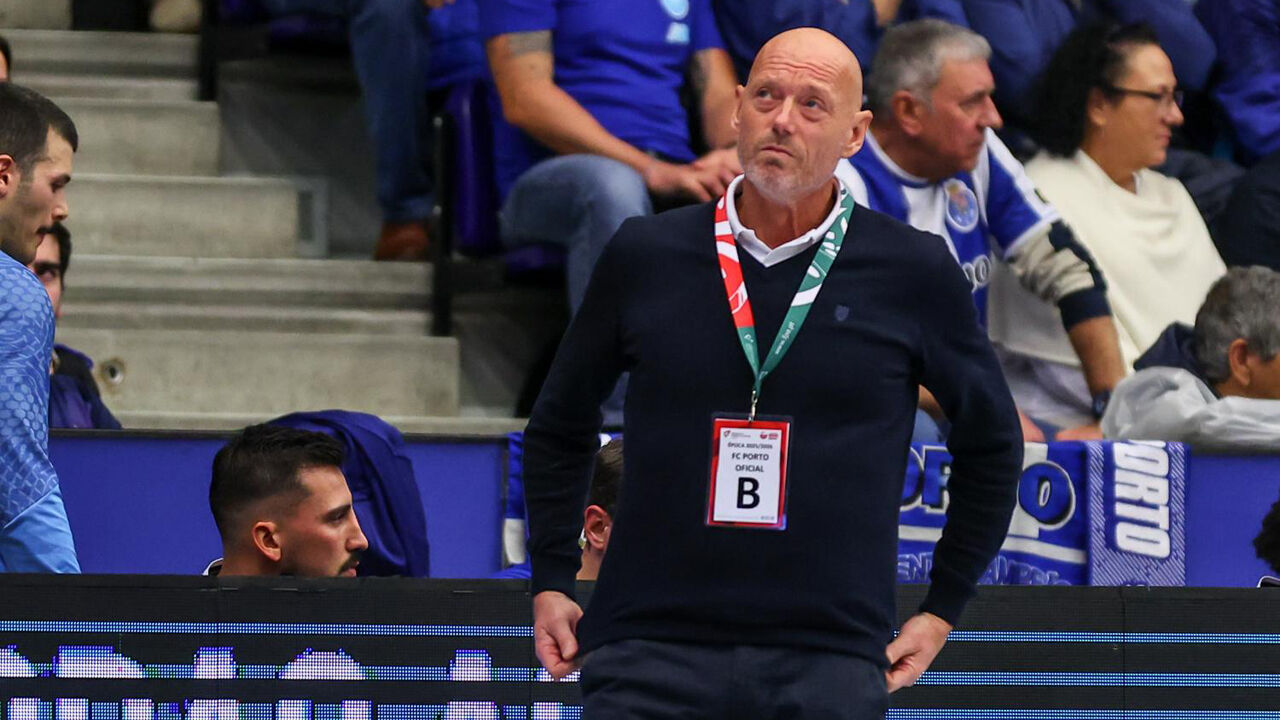 Magnus Andersson deixa equipa de andebol do FC Porto ao fim de sete temporadas