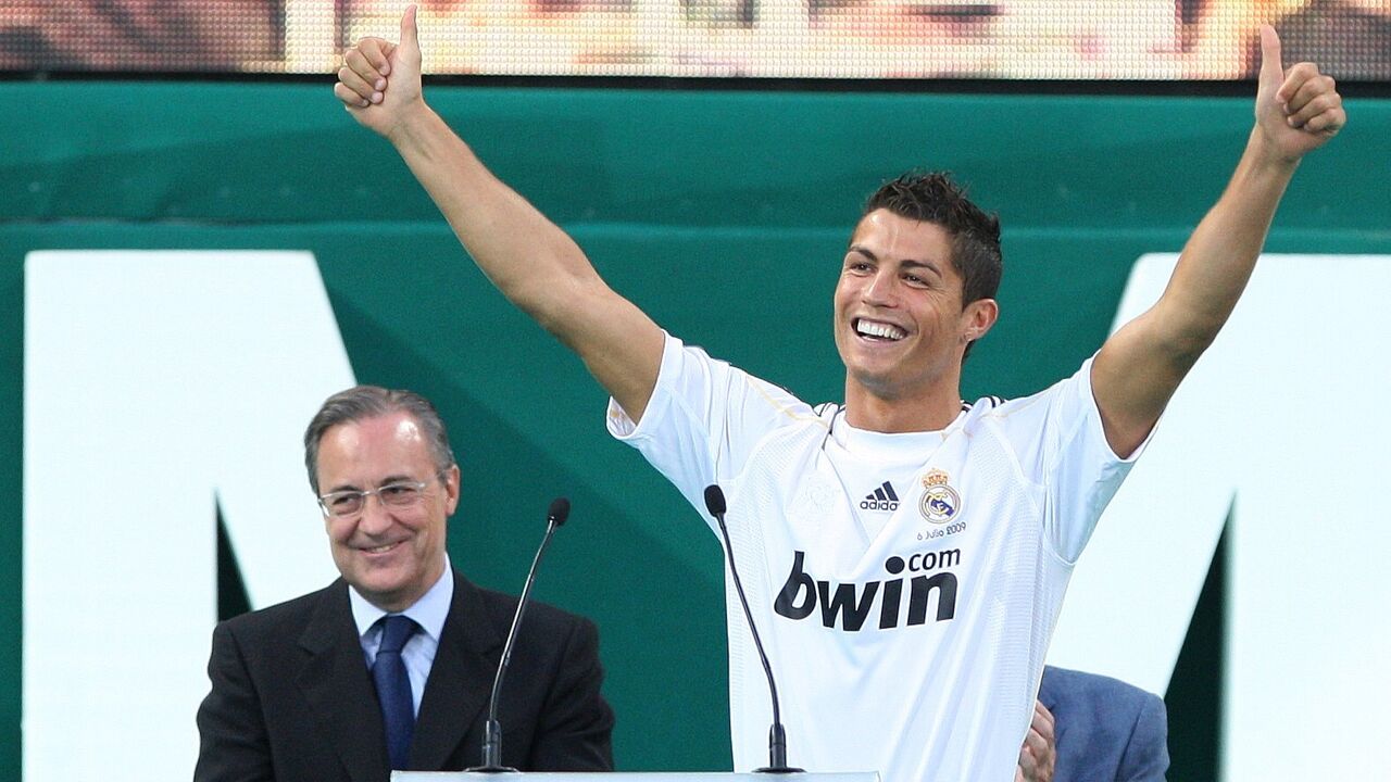 A apresentação de Cristiano Ronaldo no Real Madrid em 2009