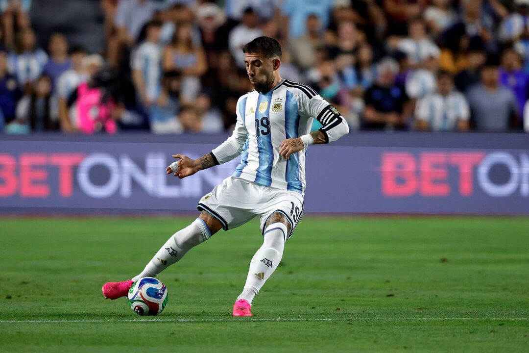 Otamendi convocado para mais um Mundial