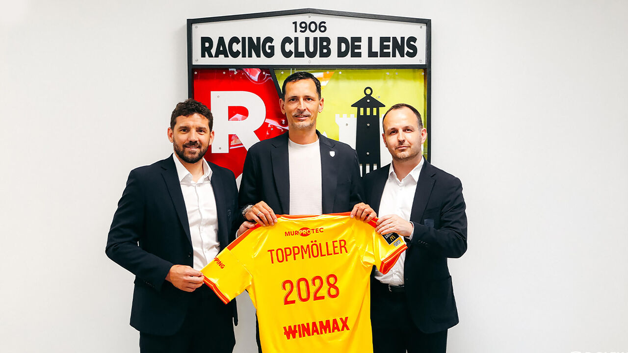 Dino Toppmöller é o novo treinador do Lens