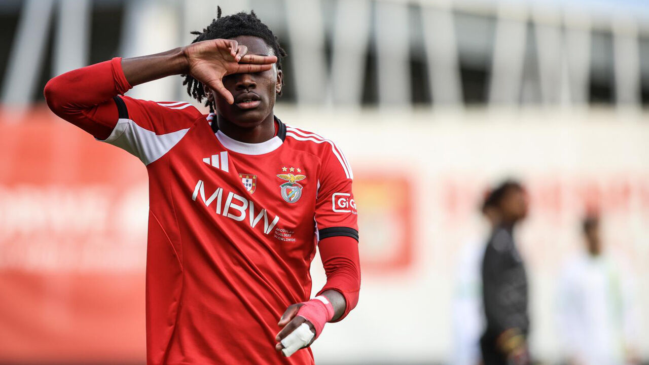 Jaden Umeh é um dos jovens que desperta a atenção de Marco Silva