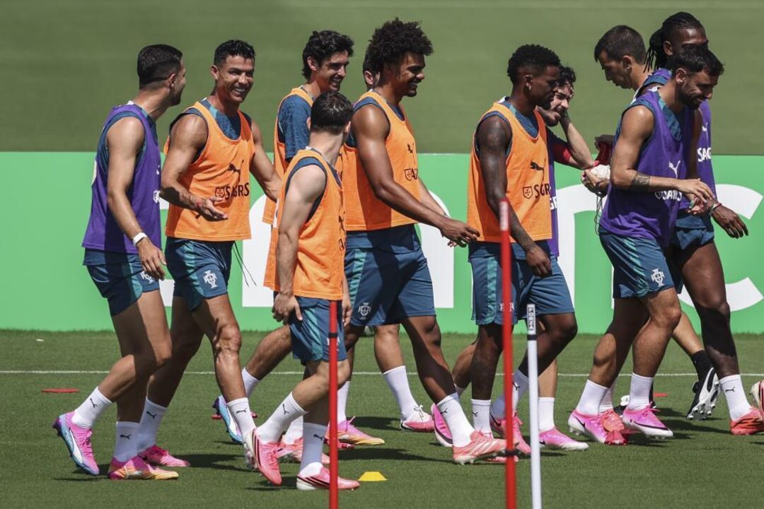 Sorriso no treino da Seleção