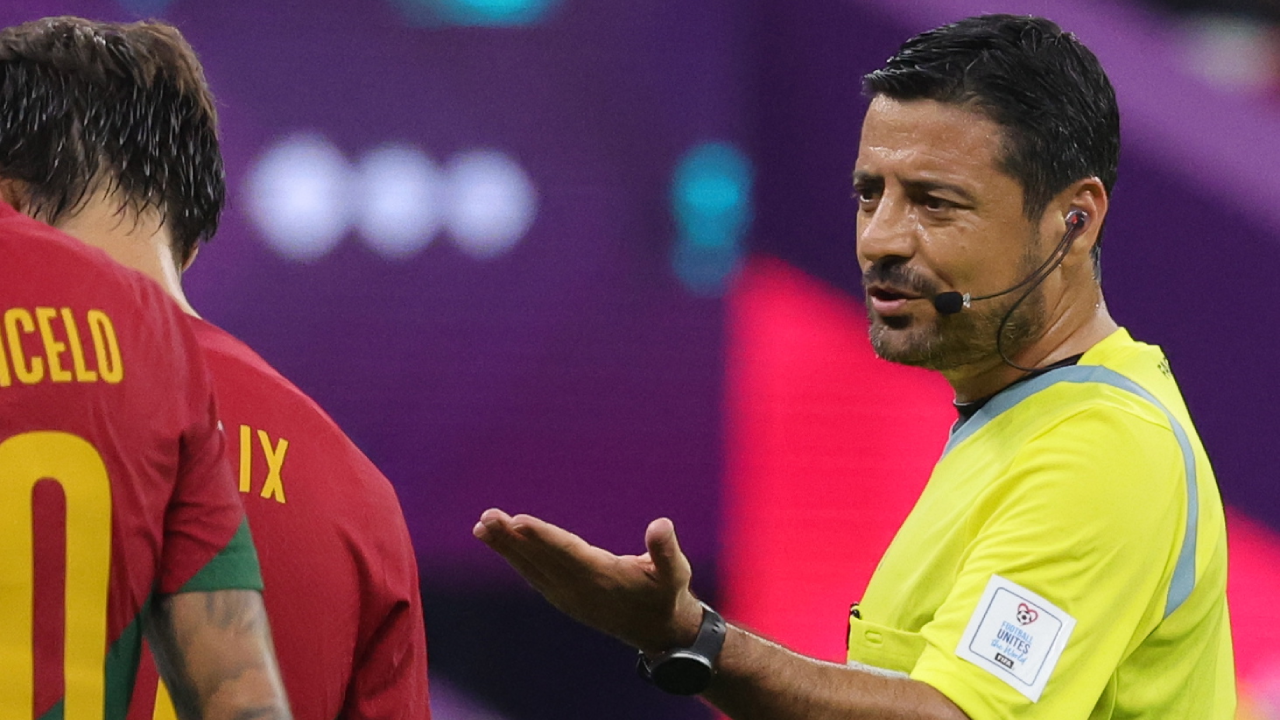 Árbitro Alireza Faghani