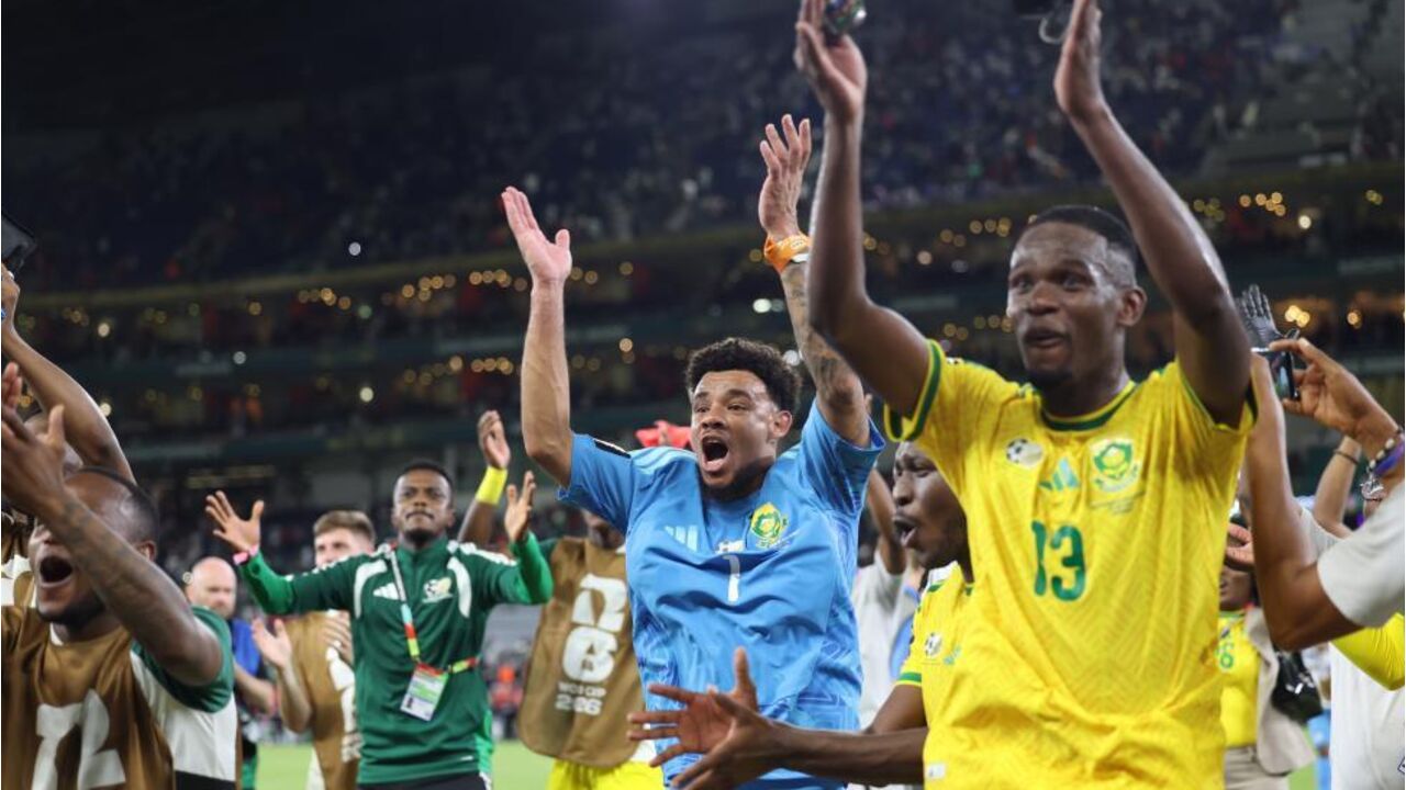 África do Sul com apuramento histórico para a fase a eliminar do Mundial