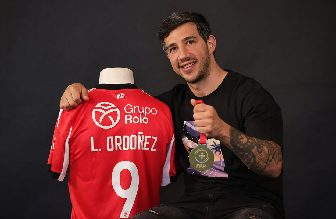 Lucas Ordoñez nos estúdios de Record