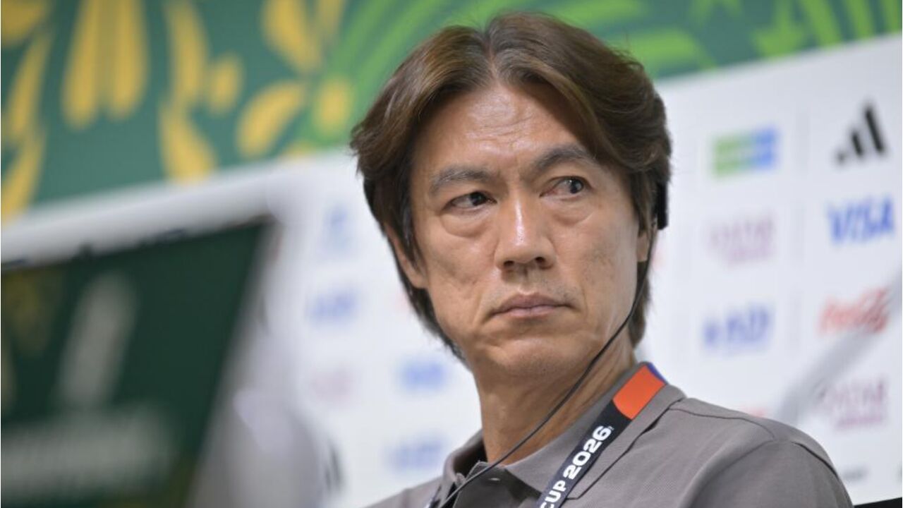 Hong Myung-bo, selecionador do sul-coreano