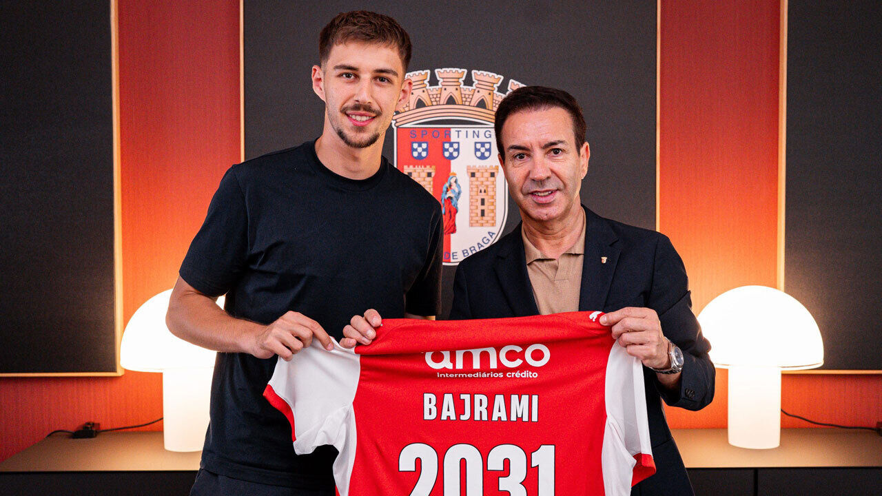 Adrian Bajrami e António Salvador 