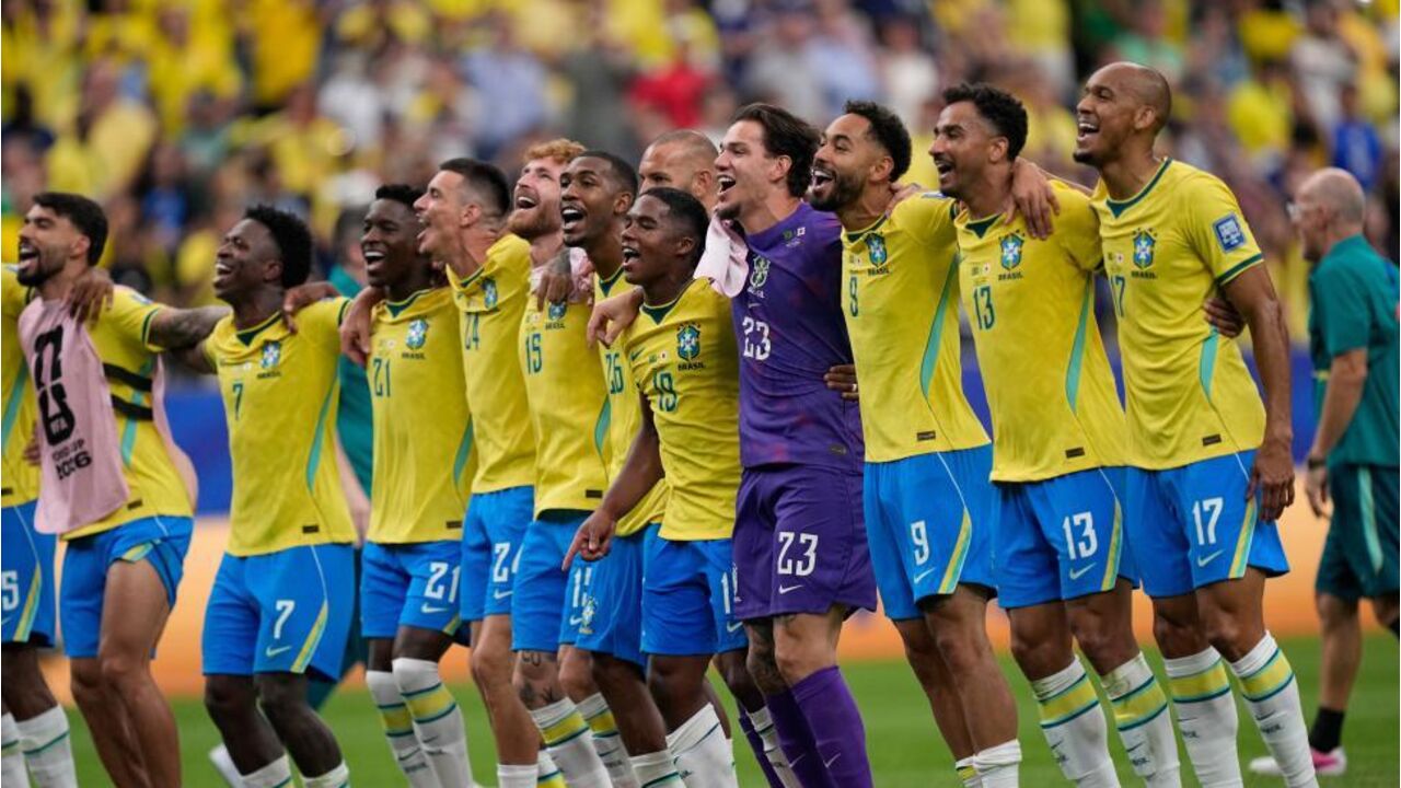 Brasil celebra vitória frente ao Japão a apuramento para os oitavos do Mundial