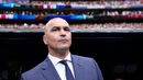 Roberto Martínez junto ao banco de suplentes de Portugal
