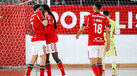Jogadores do Benfica festejam durante a vitória frente ao Sporting