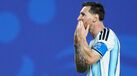 Messi faz hat trick frente à Argélia 