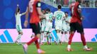 Mahrez após marcar no Argélia-Áustria