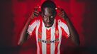 Amadou Coundoul com a camisola do Sp. Gijón