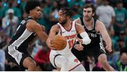 Jalen Brunson em grande destaque no primeiro jogo da final da NBA entre Knicks e Spurs