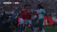 A confusão entre Rafael Leão e Iván Román
