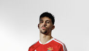 Tomás Araújo com a nova camisola do Benfica 