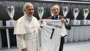 Leão XIV recebeu uma camisola de Florentino Pérez