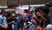 Roberto Martínez no aeroporto