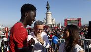 Éder, antigo internacional, e Carlos Moedas, presidente da CM Lisboa, presentes na fan zone