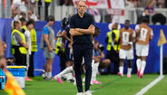 Thomas Tuchel irritado durante o jogo com a Croácia