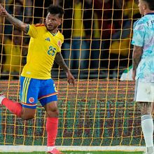 <![CDATA[ À atenção de Portugal: Colômbia derrota Costa Rica com golo de Luis Suárez ]]>