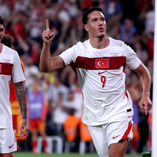 <![CDATA[ Deniz Gül na lista final da Turquia para o Mundial'2026: Tiknaz viaja como uma das opções de reserva ]]>