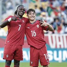 <![CDATA[ Crónica do Portugal-Irlanda do Norte, 4-0: Imbatíveis e imparáveis ]]>