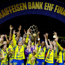 <![CDATA[ Metz bate Györ ETO e conquista Champions feminina 