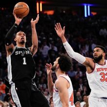 <![CDATA[ Spurs e Wembanyama reagem em Nova Iorque e relança
