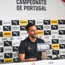 <![CDATA[ Treinador do Leça ambiciona conquistar Campeonato 