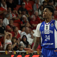 <![CDATA[ A crónica do Benfica-FC Porto, 98-102: sangue-frio