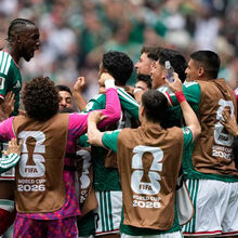 A crónica do México-África do Sul, 2-0: são dois tacos com W
