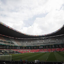 Adepto alemão morre nas imediações do Estádio Azteca horas a